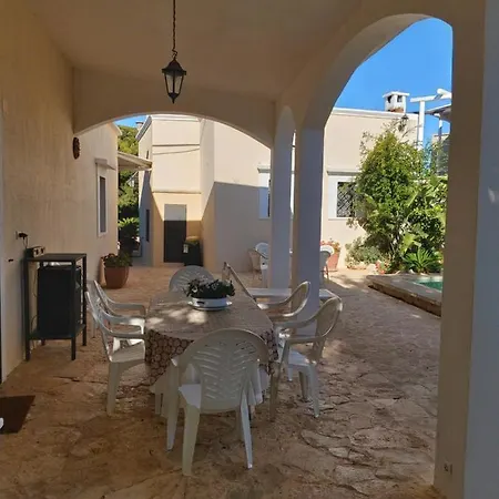 Casal Del Borgo Villa Ostuni Buitenkant foto