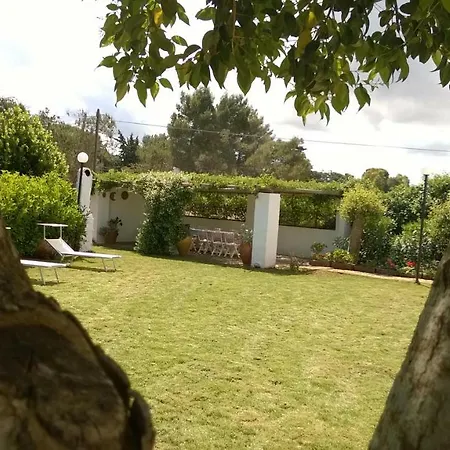 Casal Del Borgo Villa Ostuni Buitenkant foto
