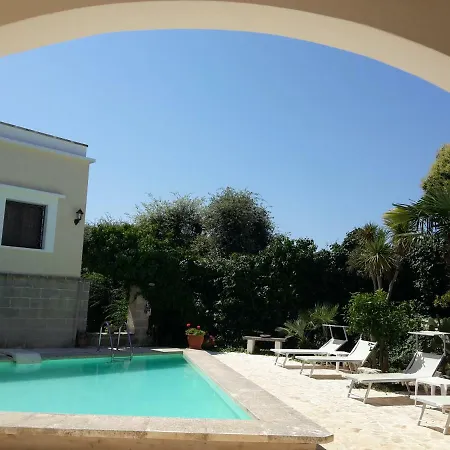 Casal Del Borgo Villa Ostuni Buitenkant foto